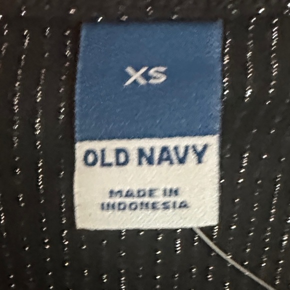 Old Navy - metallic ribbed knit top and skirt set - Picture 2 of 8